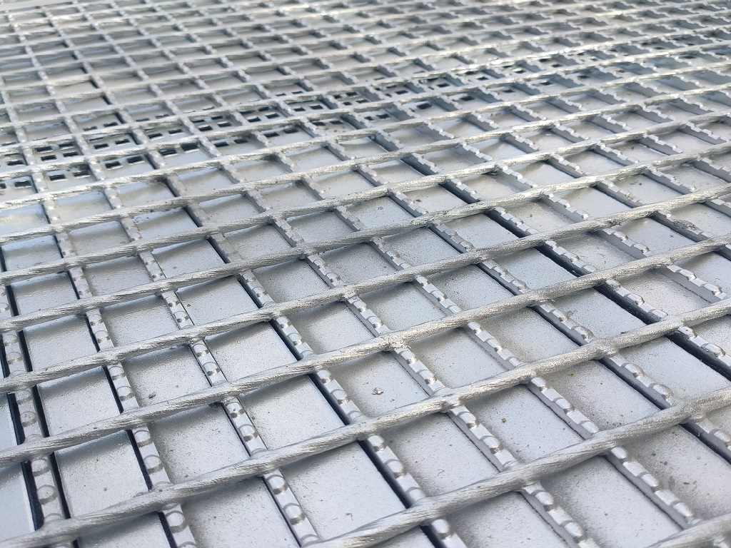 Safety Mesh Grating-manufacturer-uae